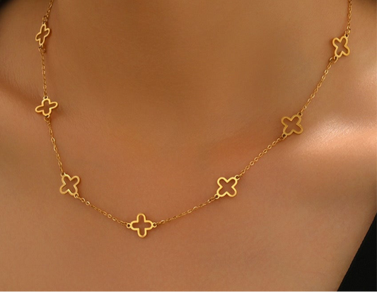 COLLIER CAROLINE