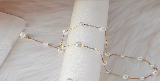 COLLIER ZINA